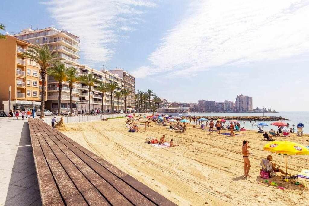 Apartamento Pink Maritimo Torrevieja Exteriér fotografie
